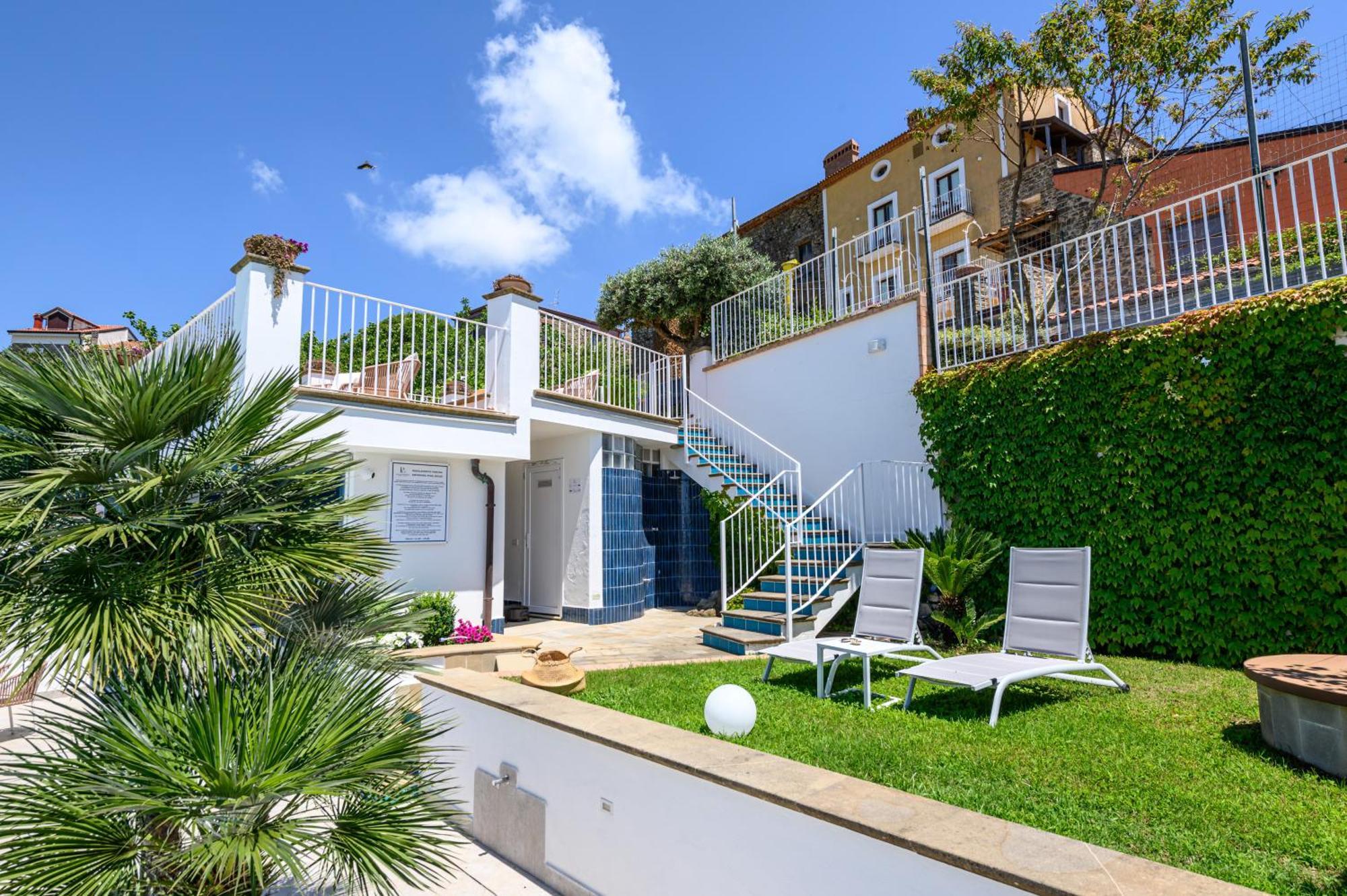 Palazzo Gargano Hotel Prignano Cilento Екстериор снимка