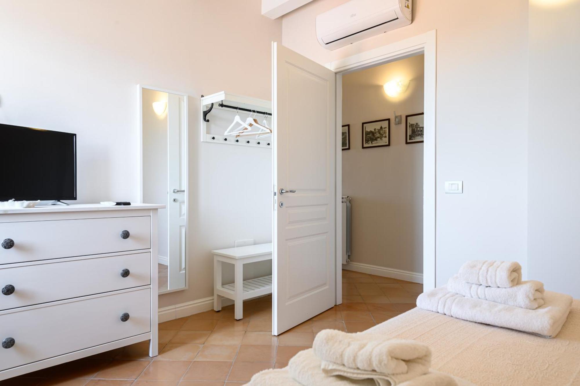 Palazzo Gargano Hotel Prignano Cilento Екстериор снимка